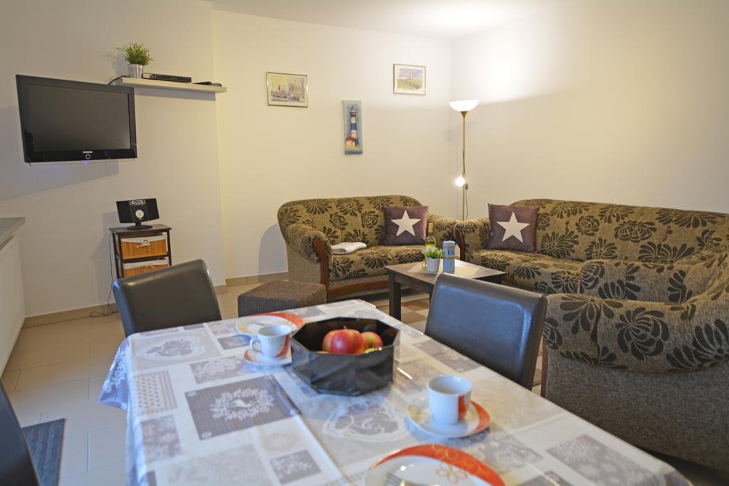 Appartment Vermietung Luetje Busum Bilik gambar